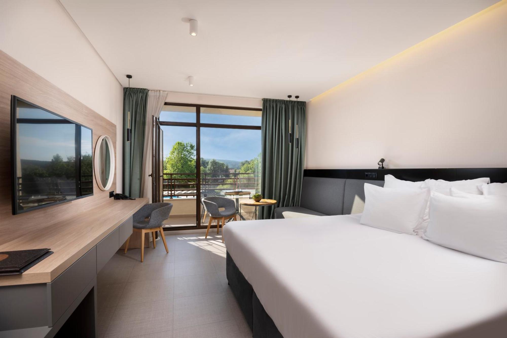 Hotel Sevtopolis Medical & Spa Pavel Banya Bagian luar foto