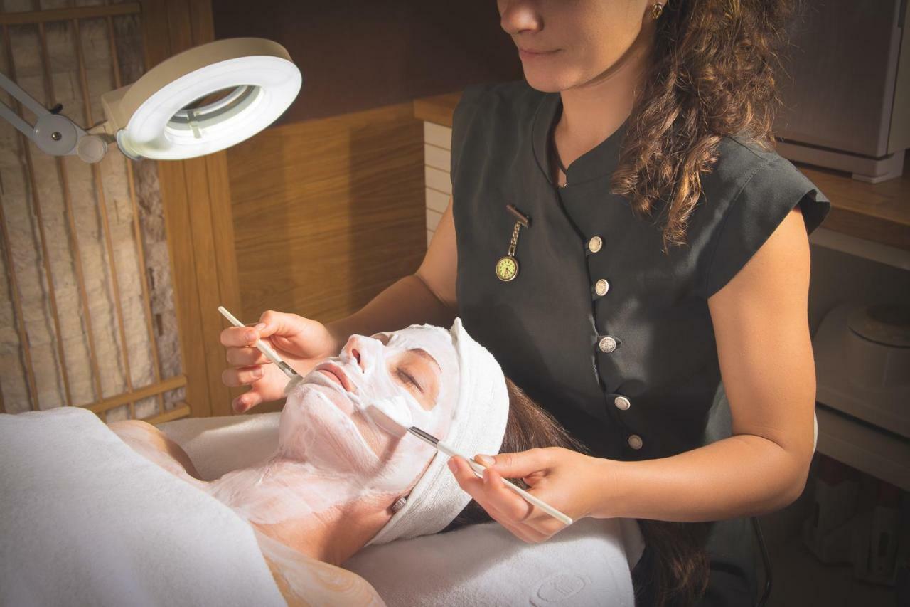 Hotel Sevtopolis Medical & Spa Pavel Banya Bagian luar foto