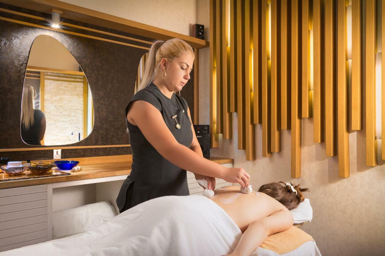 Hotel Sevtopolis Medical & Spa Pavel Banya Bagian luar foto