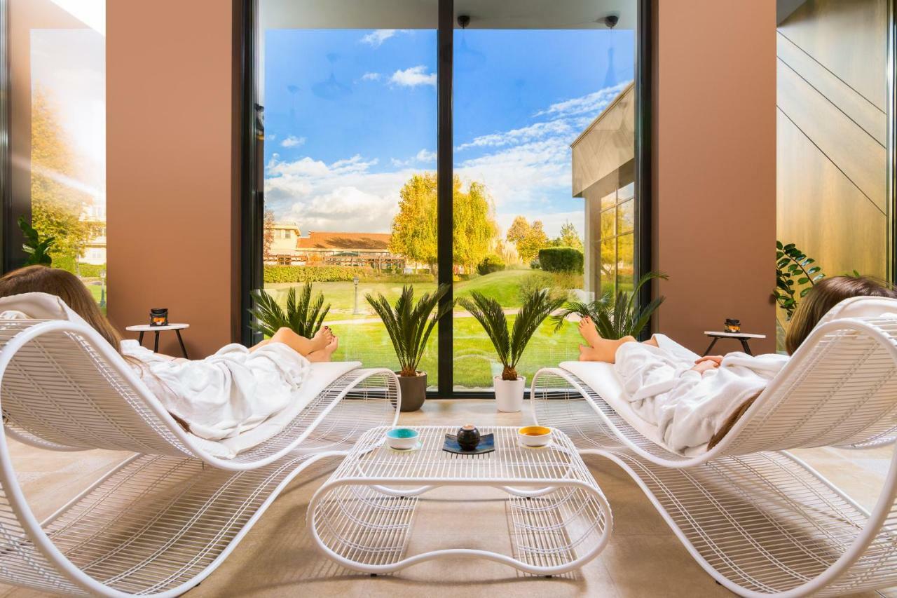 Hotel Sevtopolis Medical & Spa Pavel Banya Bagian luar foto